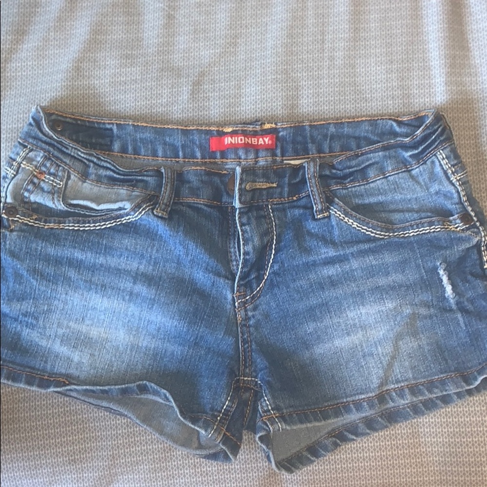Size 7 Unionbay Jean Shorts
